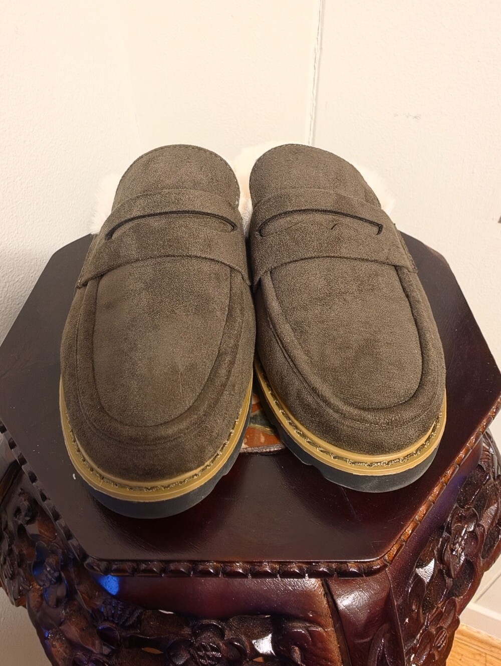 Trayn By Taryn Rose Olive Suede Mules